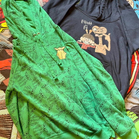 Hoodies: Grogu (Baby Yoda), size kids large and Elliott and ET, size kids medium - Picture 2 of 2